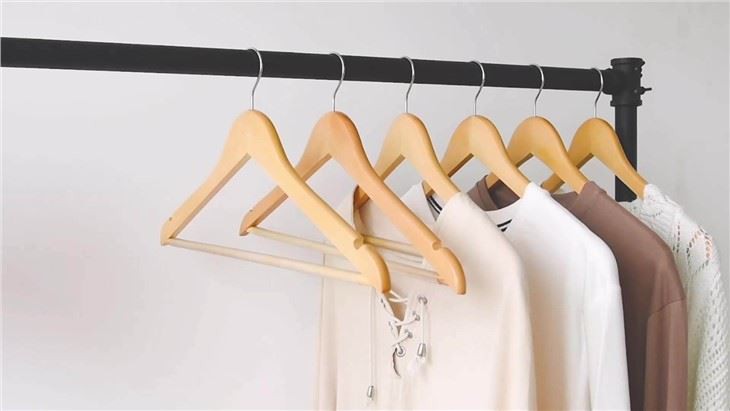 Promotion Customized Classic Style Suit Hanger